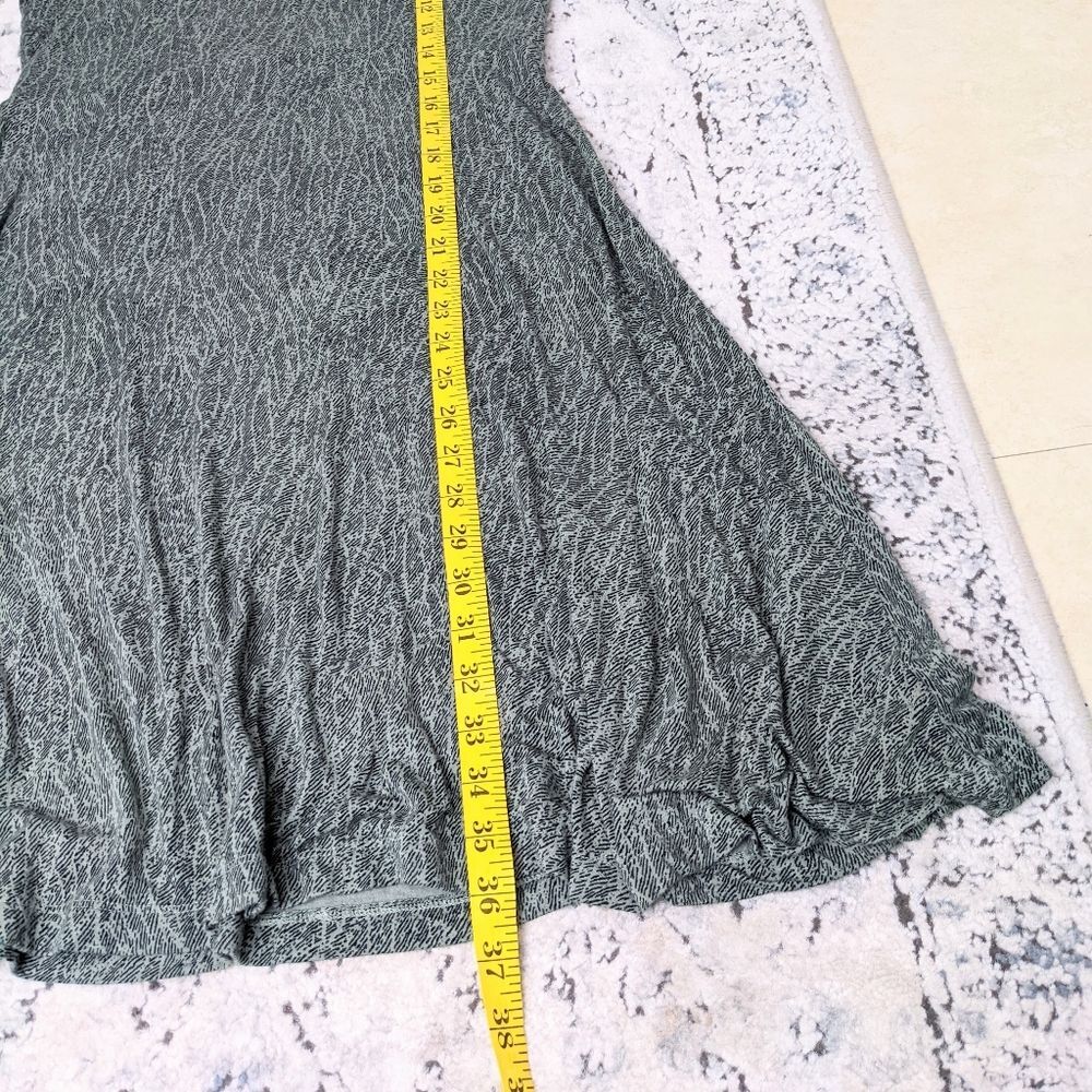 Athleta Santorini Thera Printed Dress, Mojave Laurel Olive Medium - Picture 8 of 10